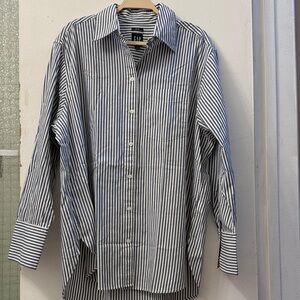 GAP women’s Navy and White Striped Button Down Shirt